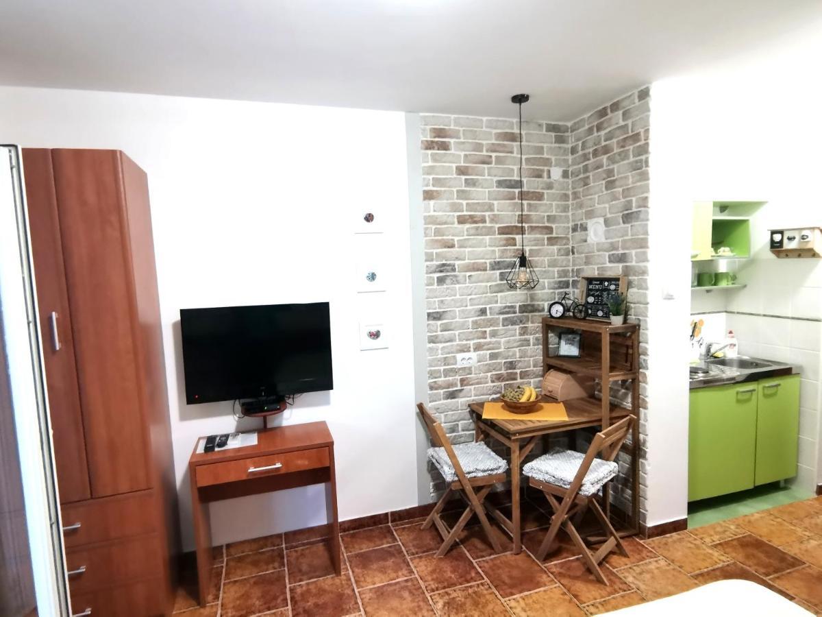 Apartments Maris Petrovac Exterior foto